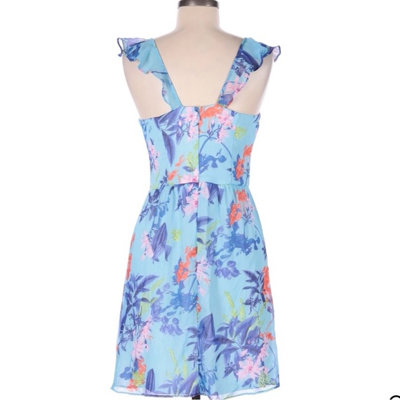 GUESS Chiffon Flutter Dress Sz 6 - Picture 2 of 10